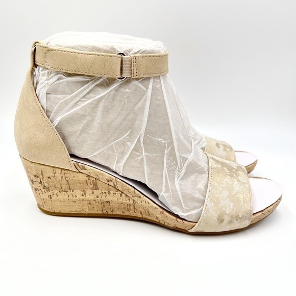 Naturalizer Womens Size 10 Areda Cork Platform Wedges Sandals Heels Shoes NEW - Picture 2 of 16
